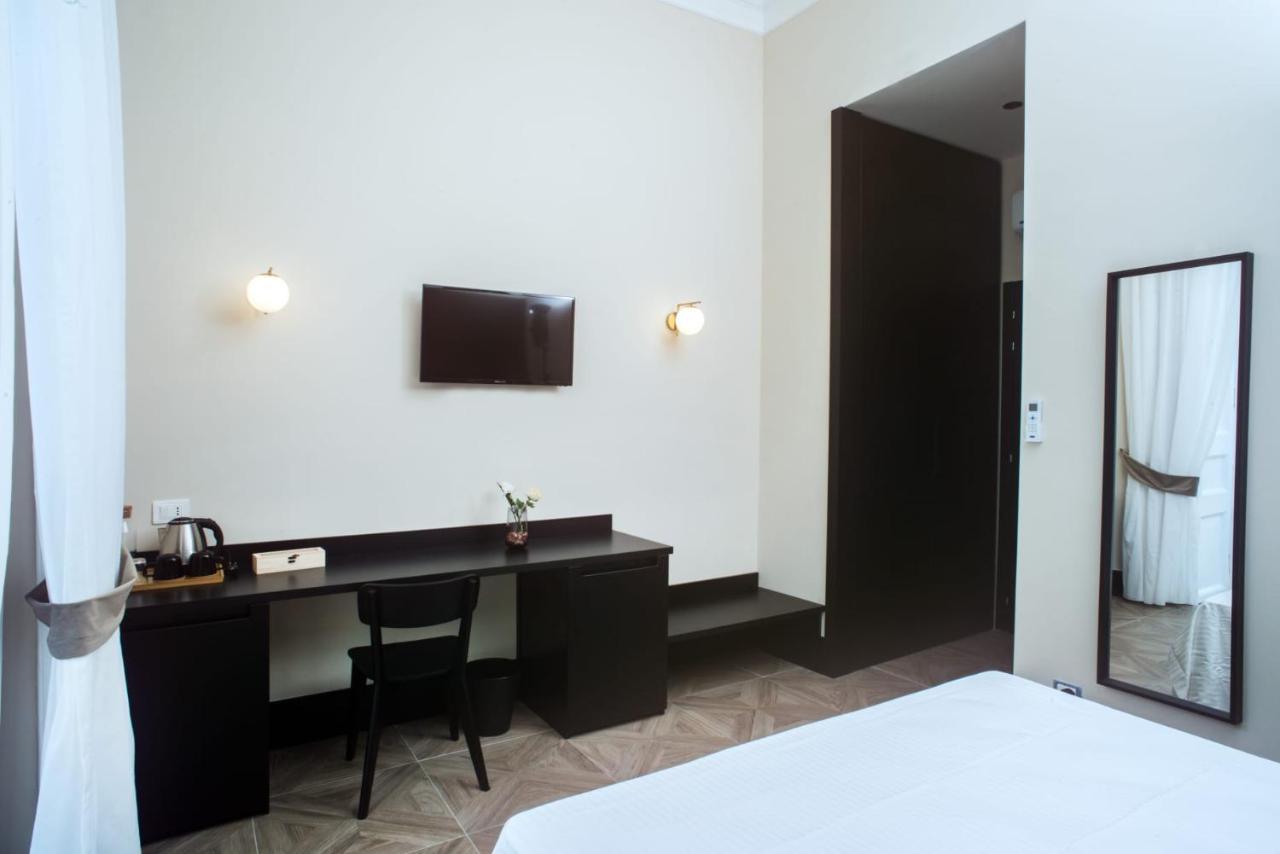 Fida Rooms เนเปิลส์ ภายนอก รูปภาพ
