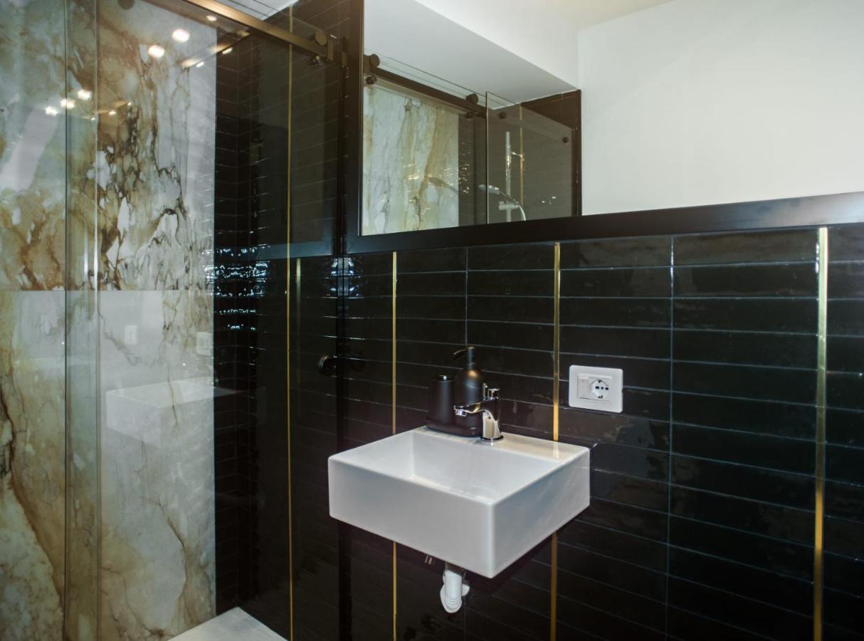 Fida Rooms เนเปิลส์ ภายนอก รูปภาพ