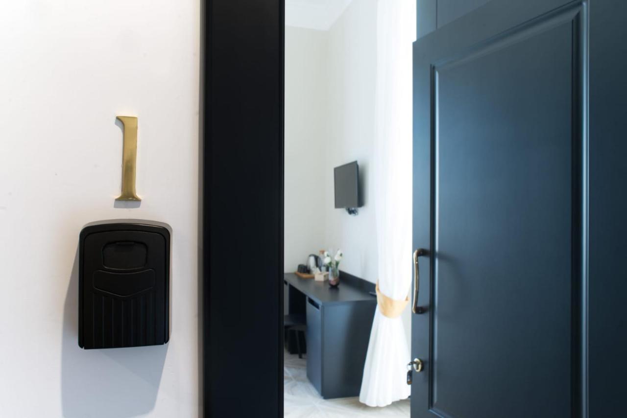 Fida Rooms เนเปิลส์ ภายนอก รูปภาพ