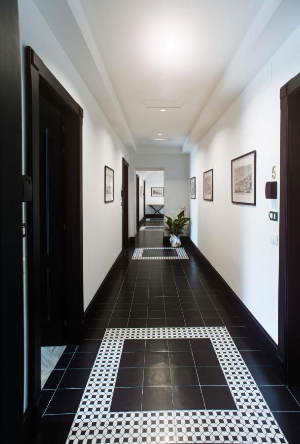 Fida Rooms เนเปิลส์ ภายนอก รูปภาพ