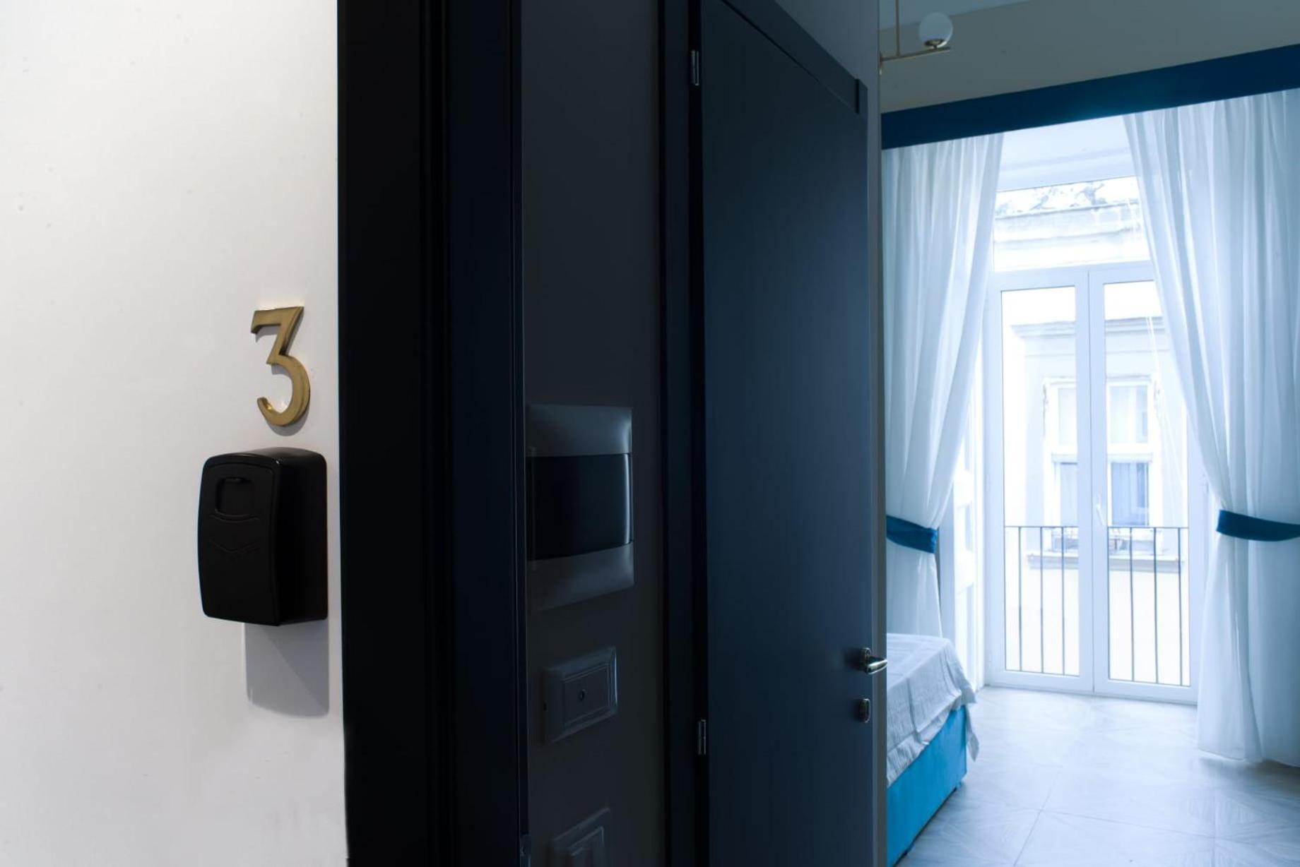 Fida Rooms เนเปิลส์ ภายนอก รูปภาพ